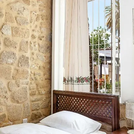 Bed & Breakfast Palm Garden 3*