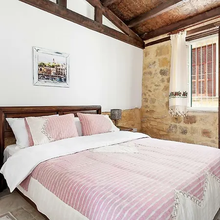 Palm Garden Bed and breakfast 3*